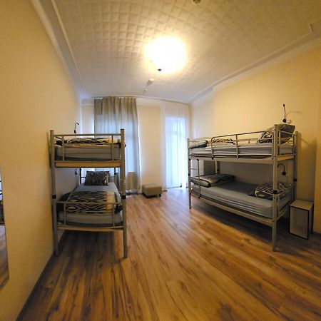Mr Jo'S Hostel 考纳斯 外观 照片